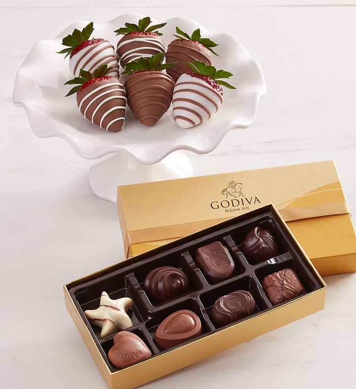 Godiva® 8pc Ballotin & Drizzled Strawberries